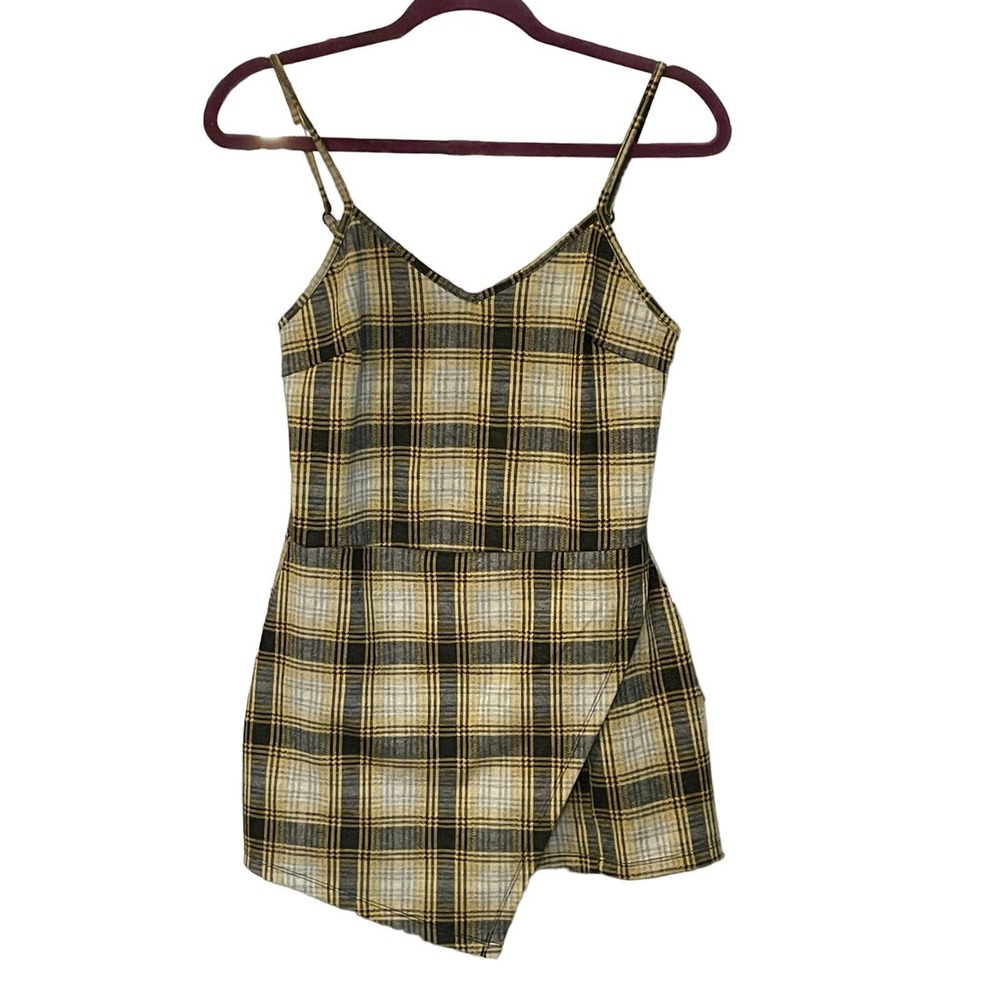 Popular Basics yellow and black plaid romper size Medium